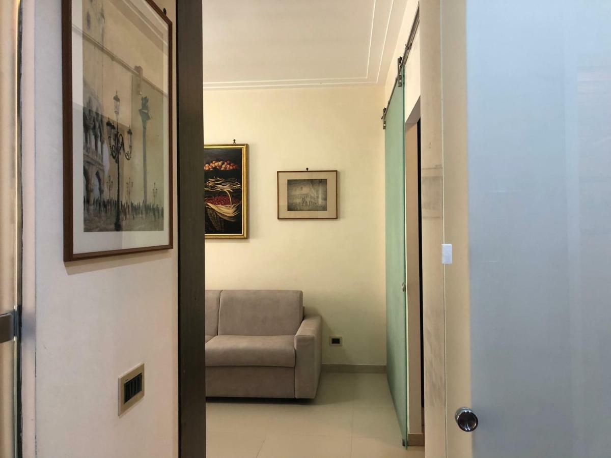 Visconti Apartment. Rome Luaran gambar