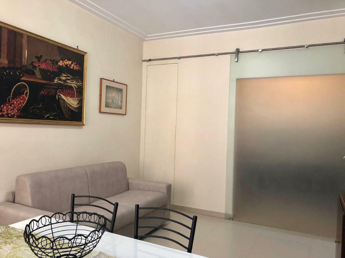 Visconti Apartment. Rome Luaran gambar