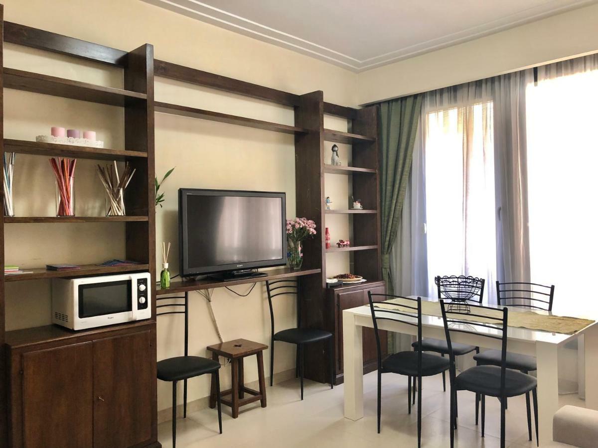 Visconti Apartment. Rome Luaran gambar